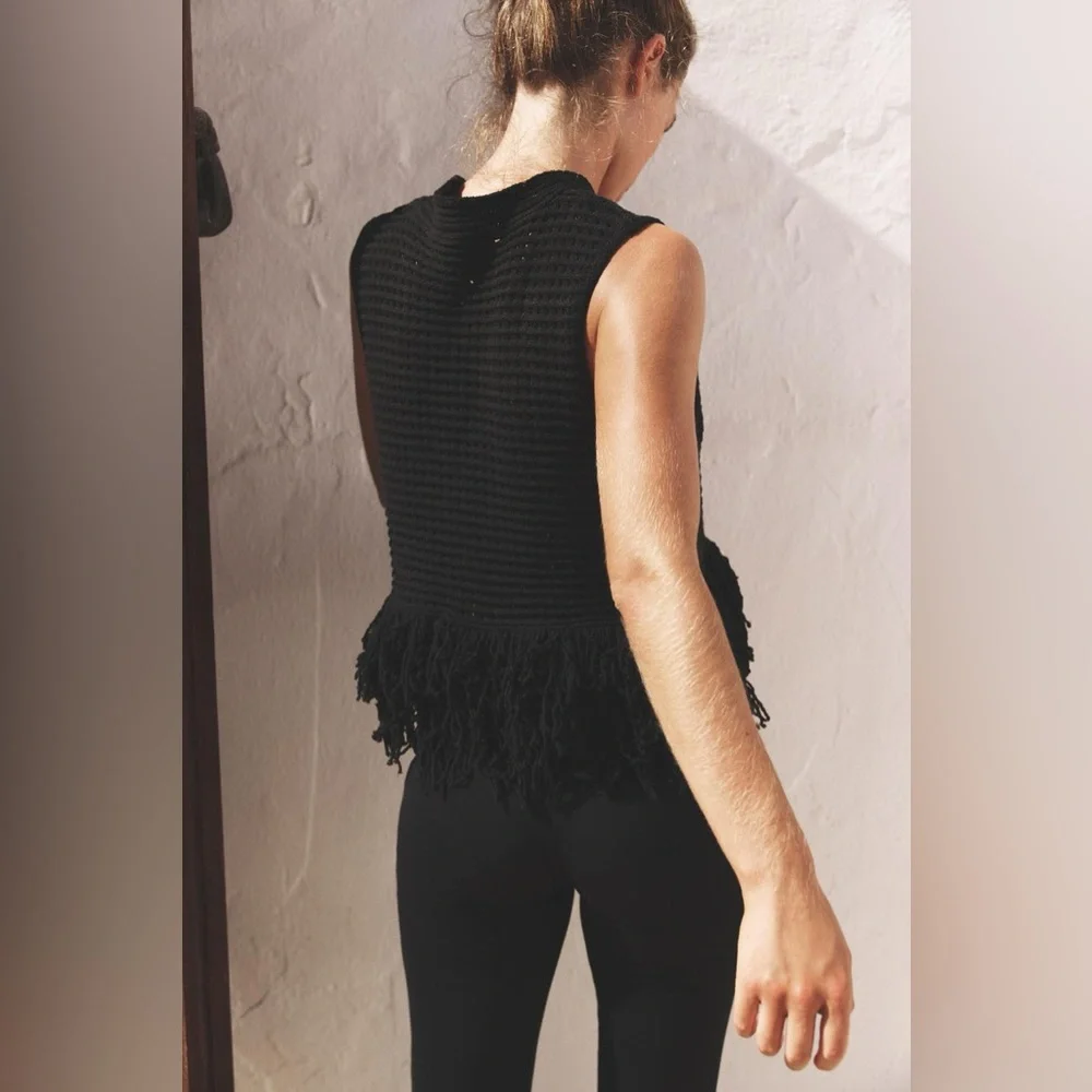NWT ZARA Fringed Check Knit Sleeveless Top Eco-Friendly Black Size M - Picture 3 of 10